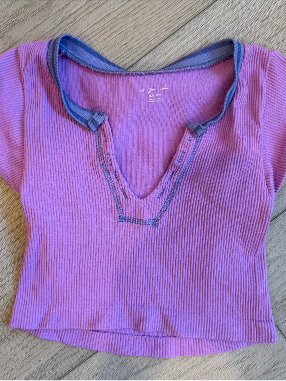 Urban Outfitters Lavender Ribbed V-Neck Crop Top with Contrast Trim